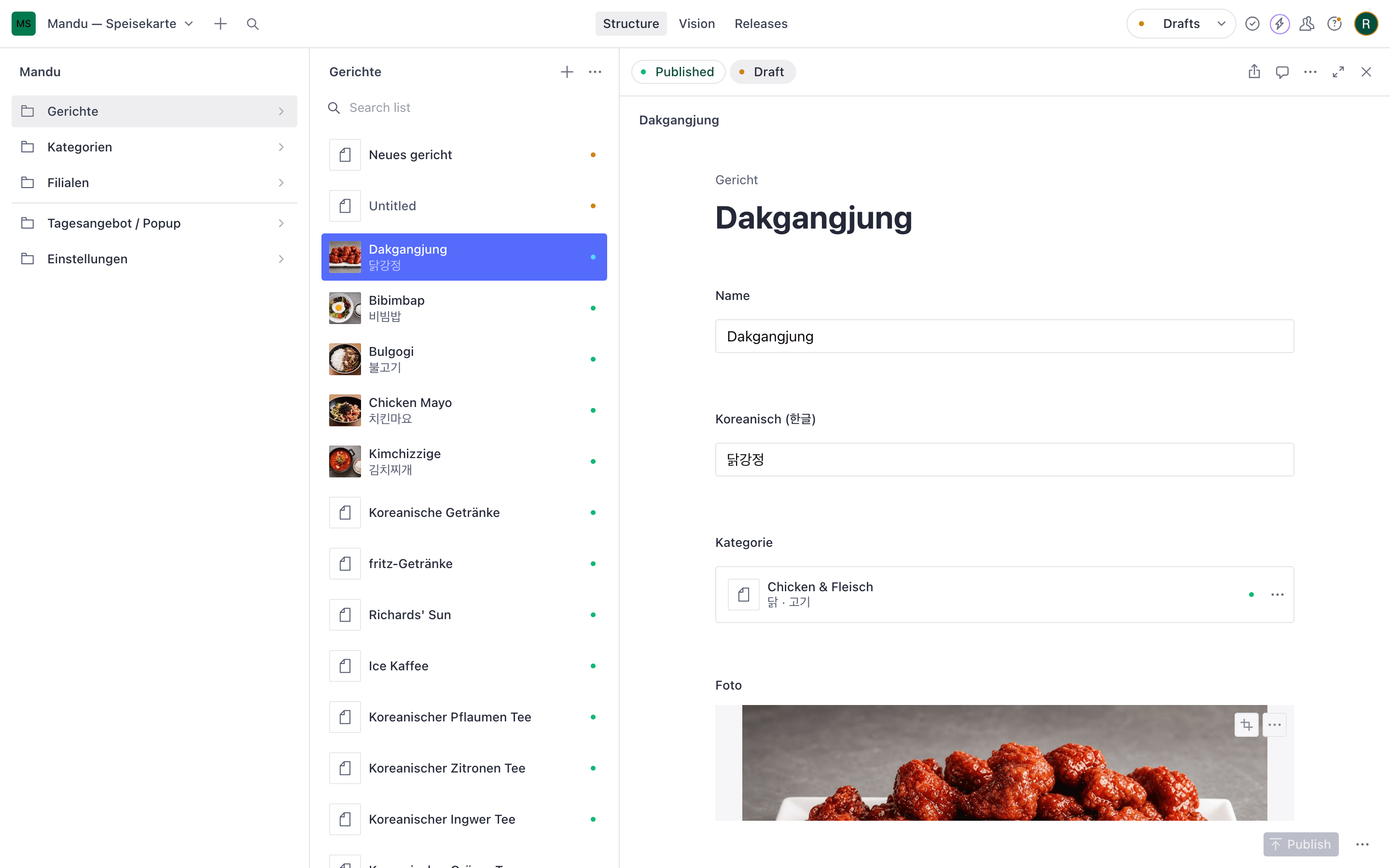 Backend der digitalen Speisekarte: Gericht Dakgangjung mit Name, Kategorie und Foto zum Bearbeiten